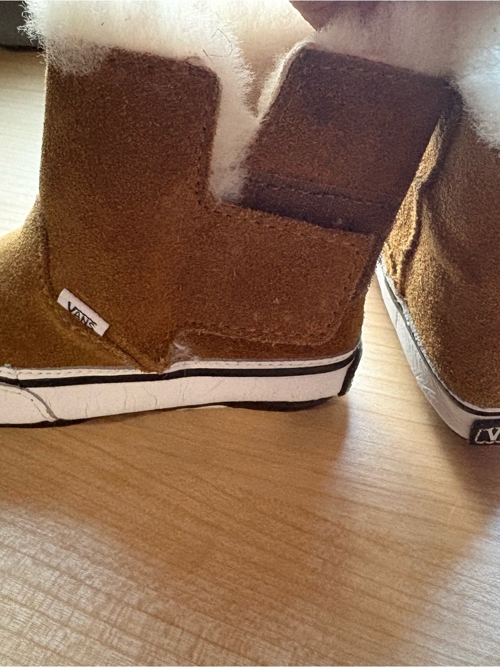 Vans Kids Tan Suede Shearling-Lined Slip-On Boots